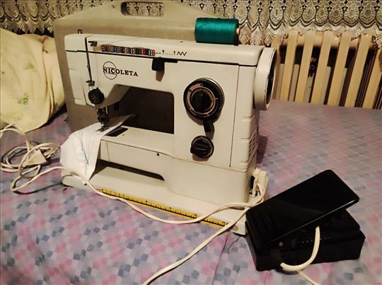 Mašina za šivenje NICOLETA