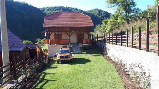 Nacionalni park Tara, Mitrovac, Prodaja