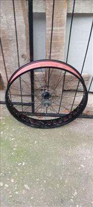 Prednji tocak za fat bike