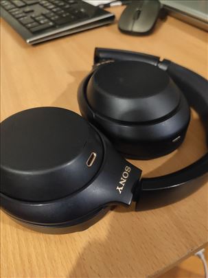 Sony WH 1000 XM4