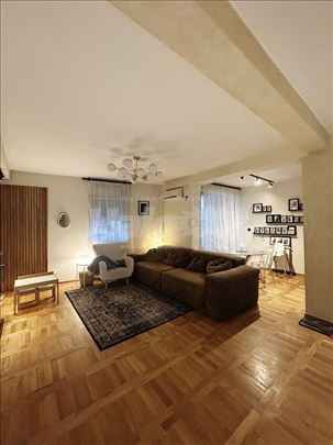 Stan na prodaju, odmah useljiv, odlicna lokacija