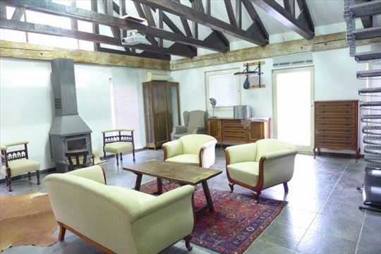 Admirala Vukovića, 100m2,parking, dvorište