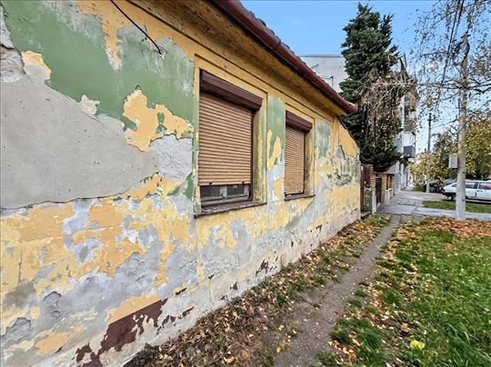 Broker - ,,Bio si poziv koji se ne odbija!''