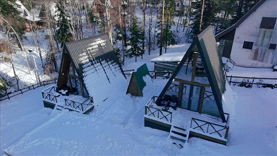 Divčibare tri objekta jedna parcela