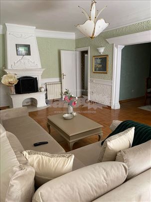 Izdaje se salonska kuća