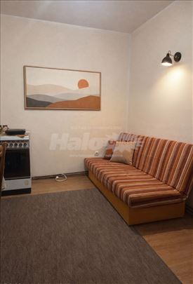 Izdajem namesten stan 