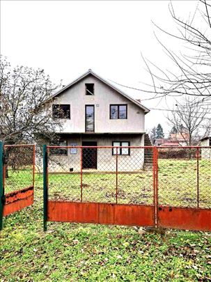 Kuća, Barajevo, Karaula, 132m2, 26,47 ari placa