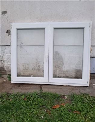 PVC prozor dvokrilni 148x116cm