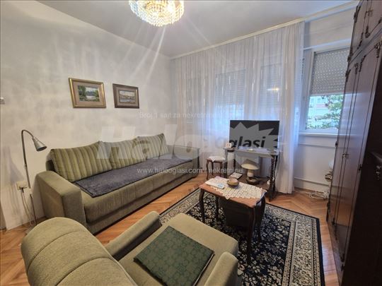 Stan u blizini Dunavskog keja i Starog Merkatora