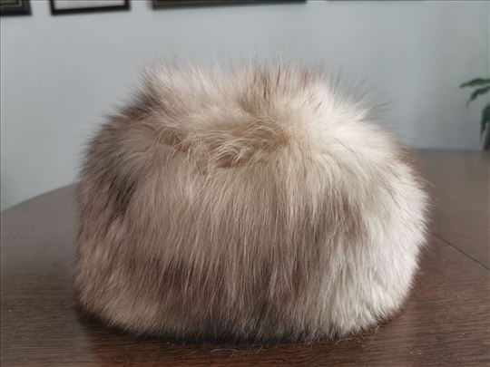 Šubara od prirodnog krzna - ženska