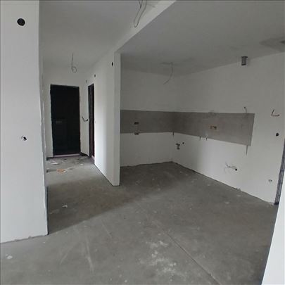 Zemun centar Lux 3.0 195200