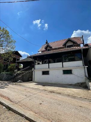 Lisičji Konak Rajac