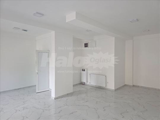 Lokal 57 m2, novogradnja,Kaludjerica