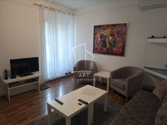 Namešten i renoviran 2.0 stan ID#13305