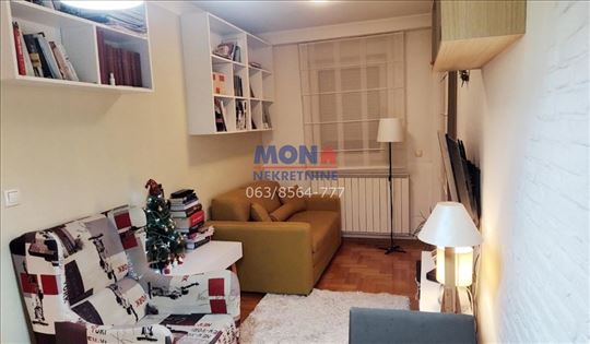 Namešten stan 41m2, 2.0, Vračar, Čubura, renoviran