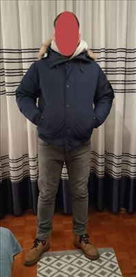 Perjana Levi's jakna plava