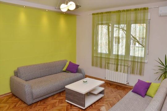 Profesorska kolonija, renoviran, parking, ID 10455