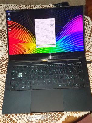 Razer Blade Stealth 13 2020 i7 1165G7 13 inca 120h