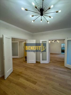 Stari Grad, Centar, salonac, Pp, renovirano