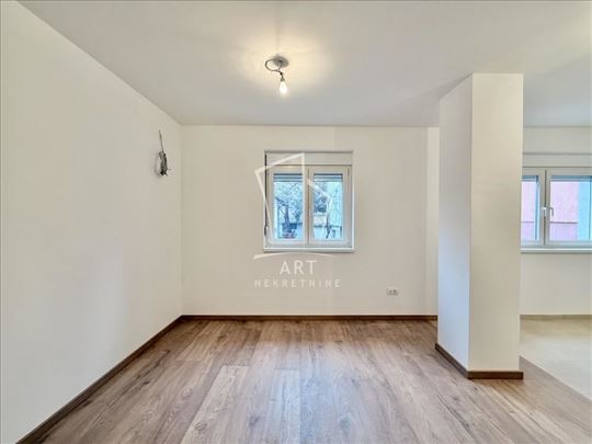 Uknjižen, neuseljavan, nov stan ID#13316