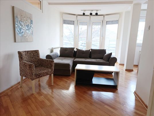 Zvezdara, Đeram pijaca, Marka Oreškovića, 54m2