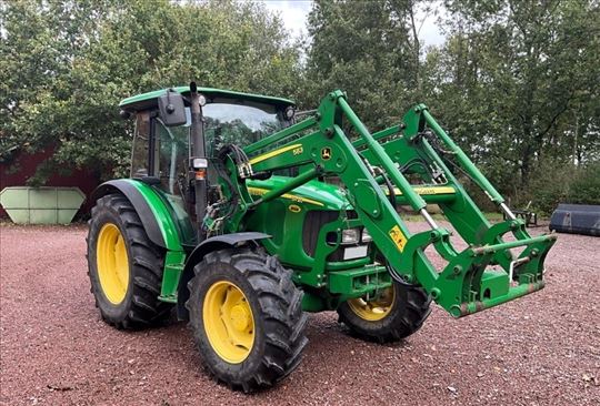 2007 Traktor John Deere 5720