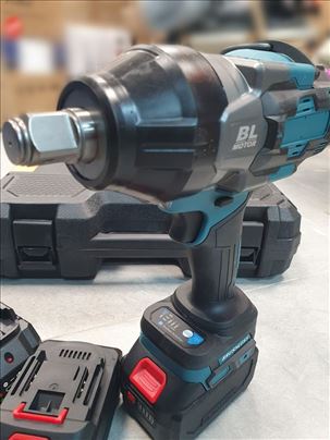 Aku udarni odvijac Makita 228v