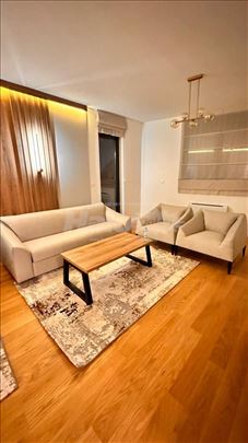 Cerska, novogradnja sa garažom