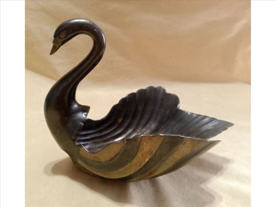 Činija figura labuda, dvobojni mesing