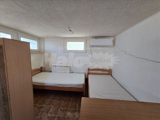 Garsonjera u Kumodrazu