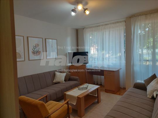 Izdaje se jednosoban stan na Bubnju 