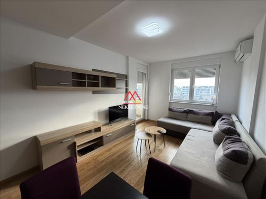 Jednoiposoban stan - 44m2 - Podbara