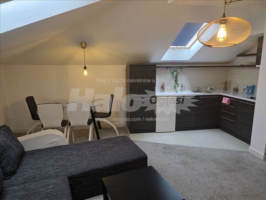 Jednosoban stan u centru Ćuprije