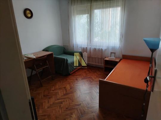 Kompletno NameŠtena Garsonjera Na TraŽenoj Lokacij