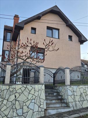 Loznica, Kuća, 1.0, 184m2