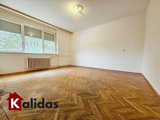 Novi Sad, Centar, Stari grad, uknjiženo