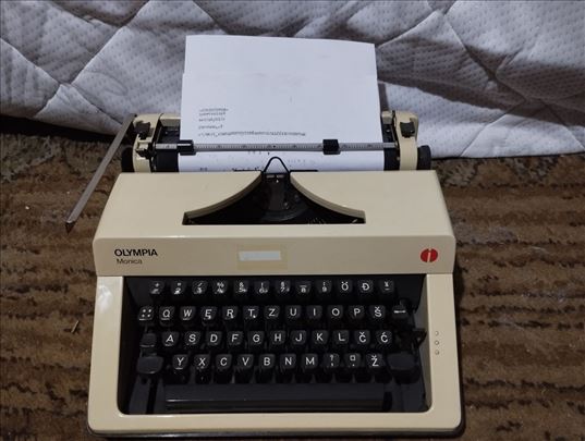 Pisaća mašina - Olympia - monica , latinica