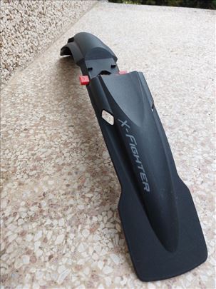 Prednji pvc blatobran x-fighter za mtb 26"-29" crn