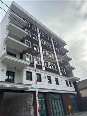 Stan 88m2 u lux zgradi u Smederevu
