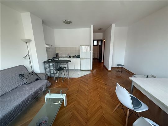 Profesorska kolonija, novo u ponudi