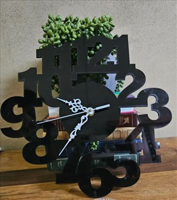 Zidni Dekorativni Sat NOVO