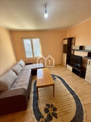 4.0, 100m2, Samaranova, Zemun ID#1596