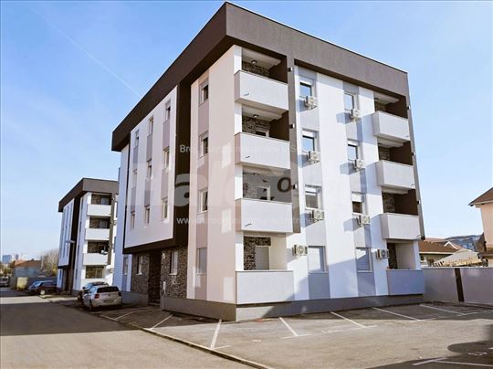 Beograd, Altnina nov stan 55 m2, samo keš