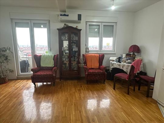 Borča  3.0 ,56  kv , Bratsva Jedinstva 2j