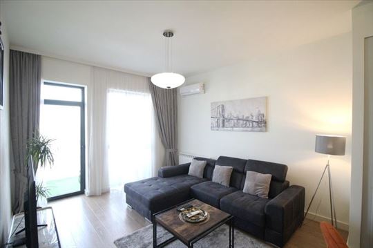 BW, nov stan kod TC Galerija, garaža, ID 1587