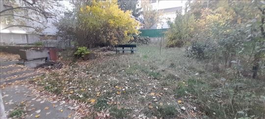 Košutnjak - bazeni, kuća na 5 ari