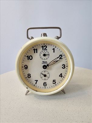 INSA VINTAGE BELI BUDILNIK