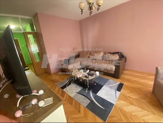 Izdaje se stan -Leskovac