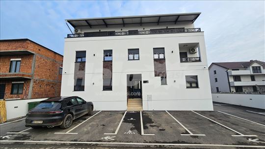 Izdavanje novog stana Surčin Zlatiborska