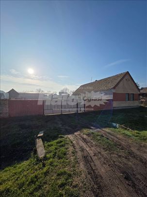 Na prodaju kuća u Gospođincima